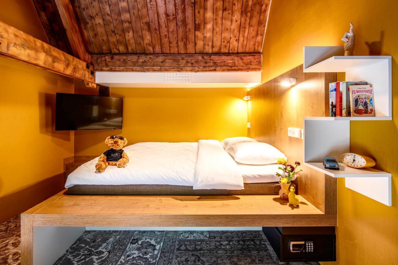 Bunk Hotel Amsterdam Bagian luar foto