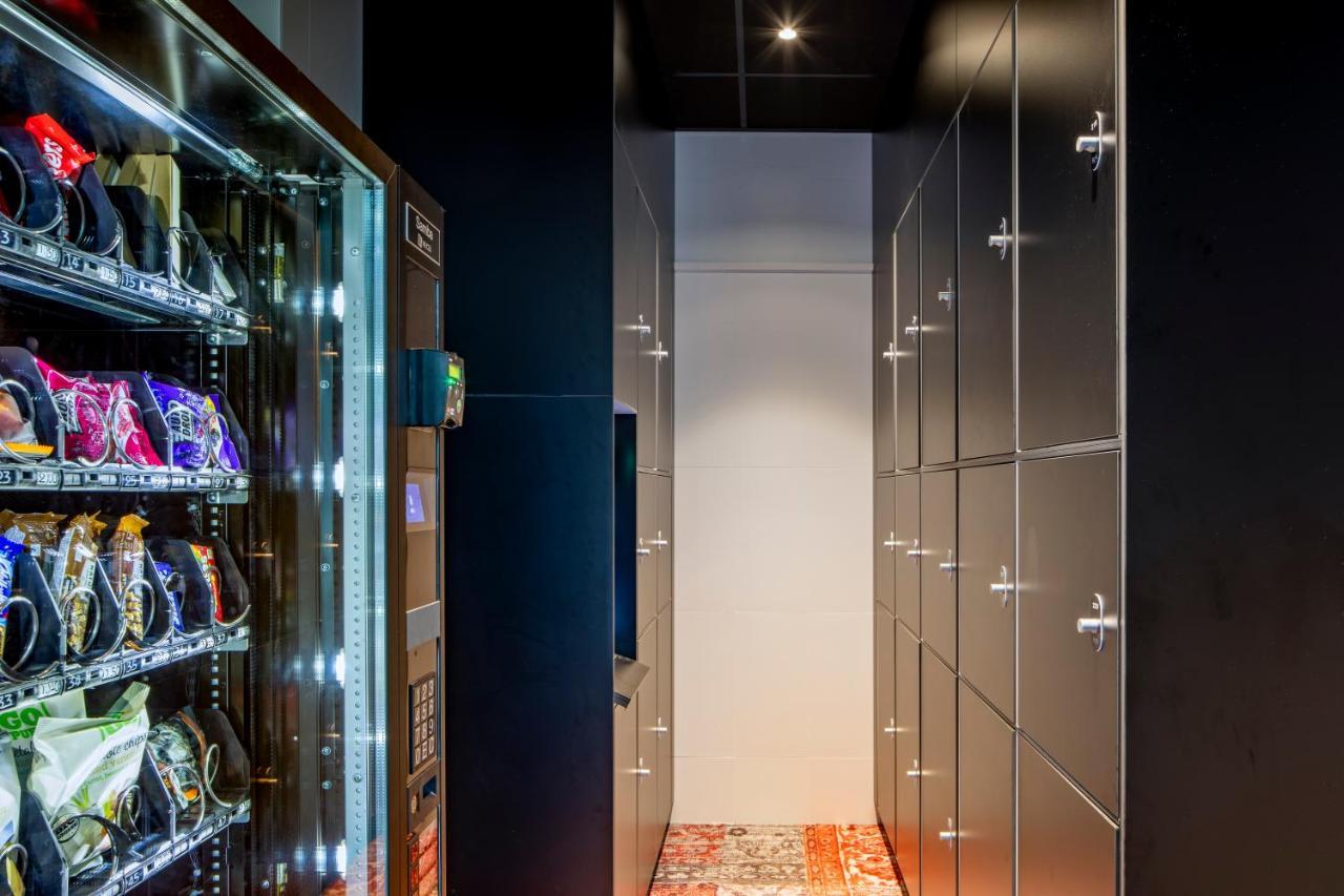Bunk Hotel Amsterdam Bagian luar foto