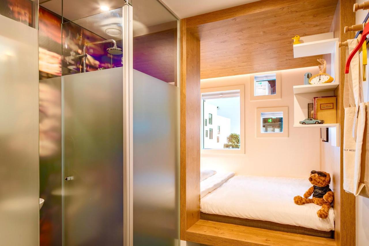 Bunk Hotel Amsterdam Bagian luar foto