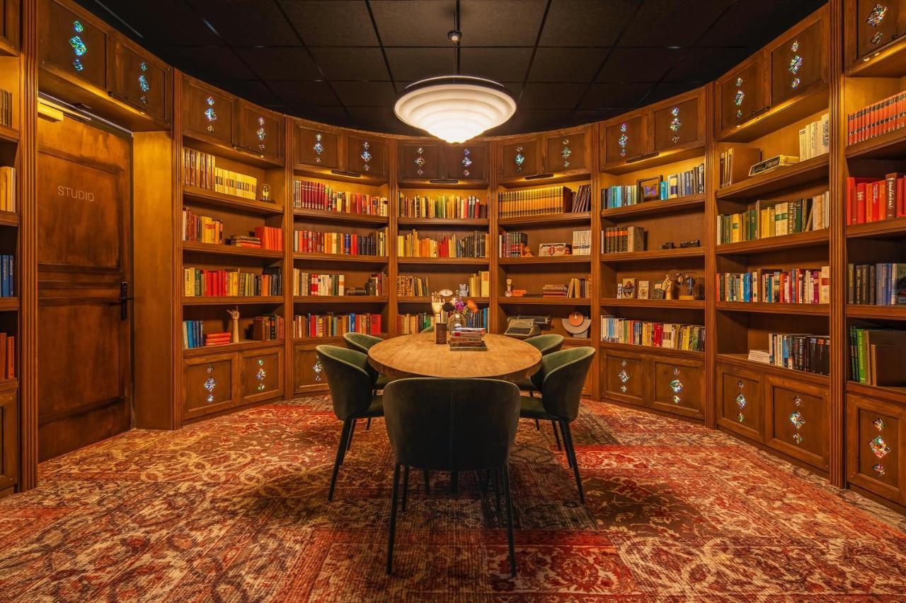 Bunk Hotel Amsterdam Bagian luar foto
