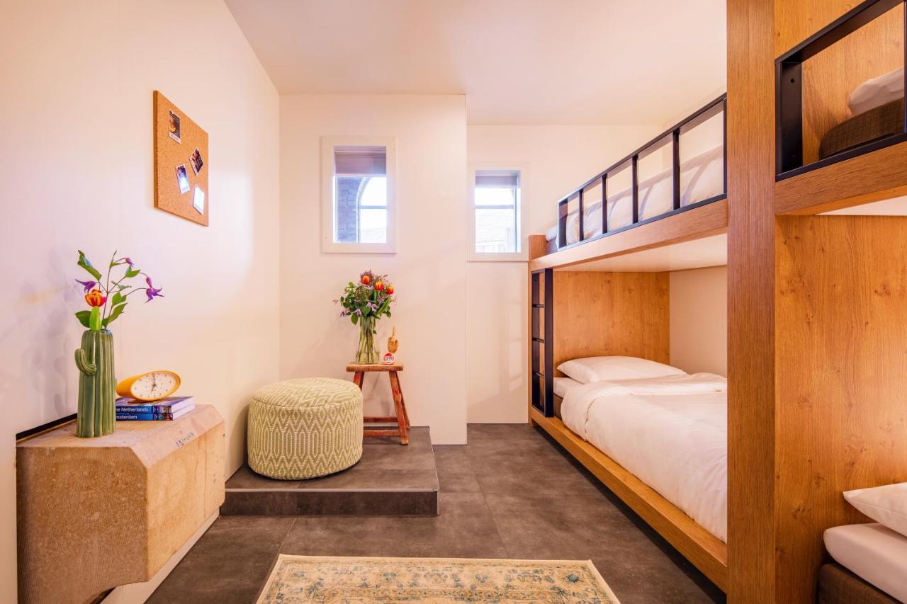 Bunk Hotel Amsterdam Bagian luar foto