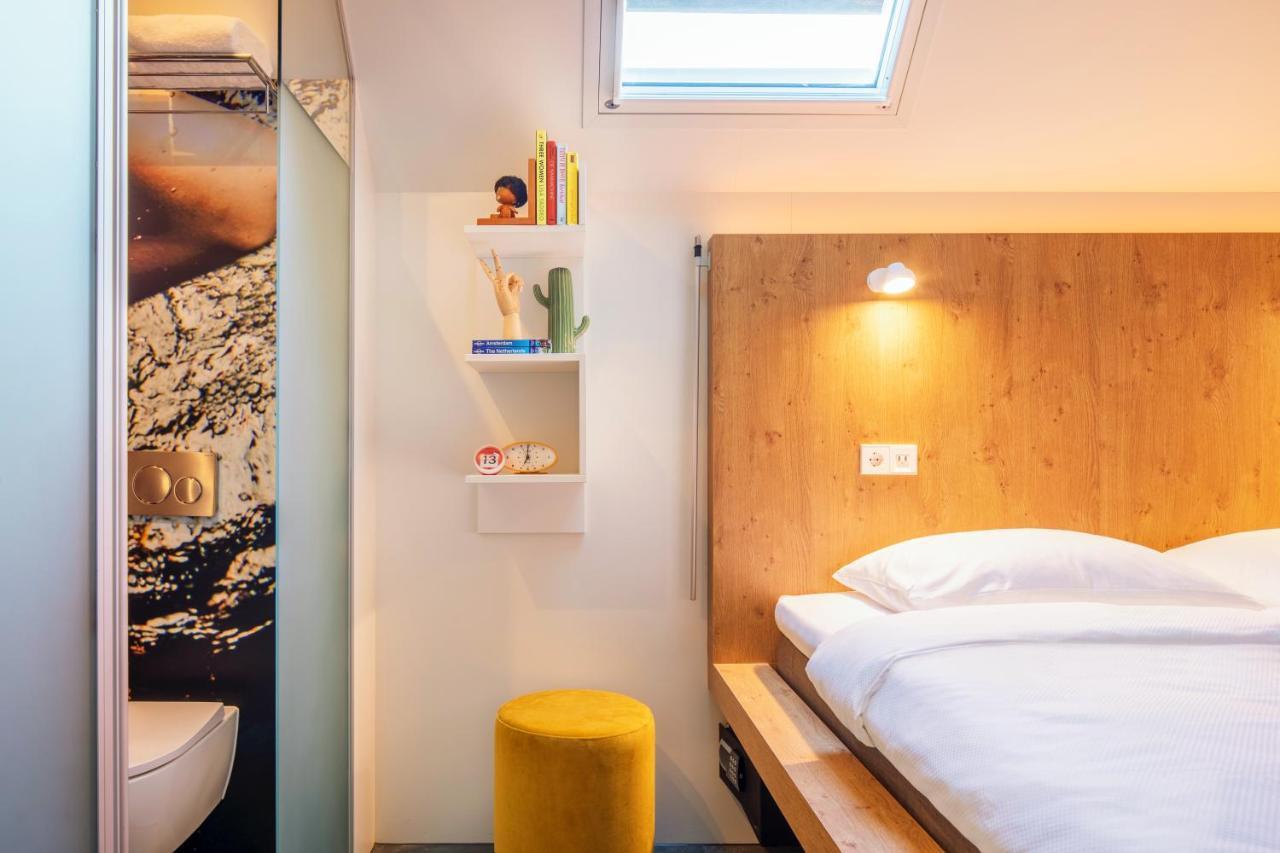 Bunk Hotel Amsterdam Bagian luar foto