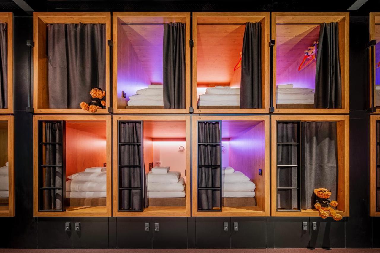 Bunk Hotel Amsterdam Bagian luar foto
